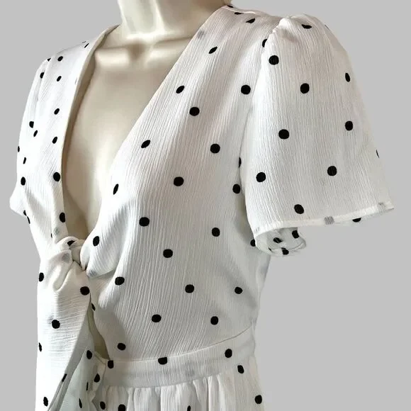 EVERLY Polka Dot Dress in White and Black Size Small - Picture 7 of 13